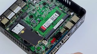2 LAN 2 COM'lu X30G Intel J6412 Endüstriyel Mini Bilgisayar